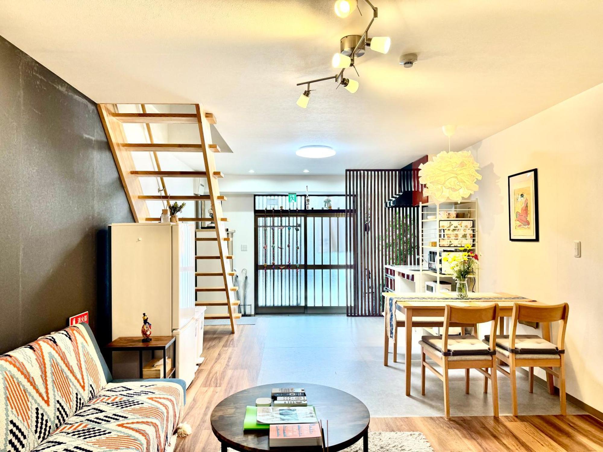 Modern And Traditional Fusion Villa In Umeda 3-Min Walk To Subway Ideal For Families And Groups Osaka Bagian luar foto